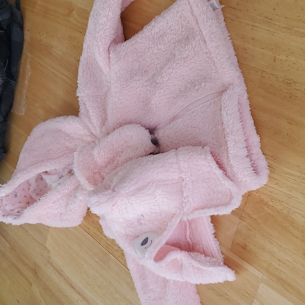 Baby girl light coat with gloves and hat